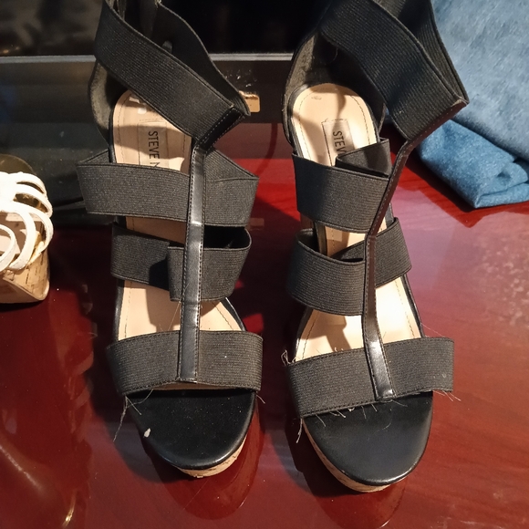 Steve Madden wedges - Picture 3 of 3